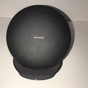 Like New Samsung - 9W Qi-Certified‎ Fast Charge Wireless